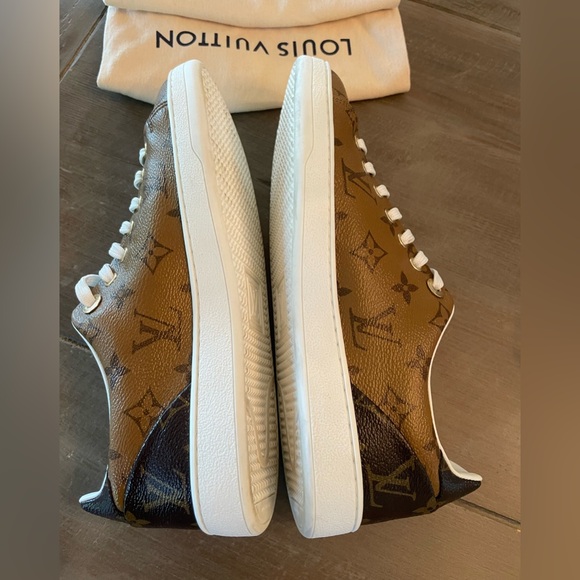 Louis Vuitton Monogram Reverse Canvas Sneakers - Picture 6 of 8